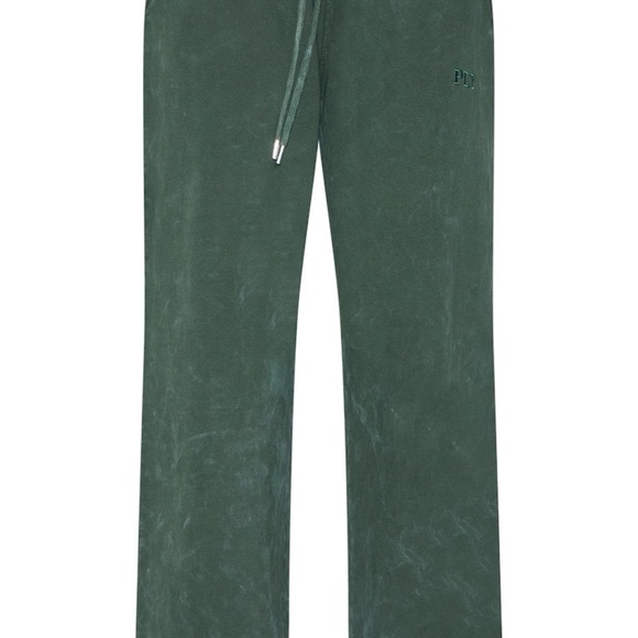 PRETTYLITTLETHING FOREST GREEN WASHED LOW RISE OVERSIZED WIDE LEG SWEATPANTS - Picture 4 of 4